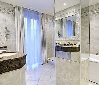 Le Grand Hotel&spa