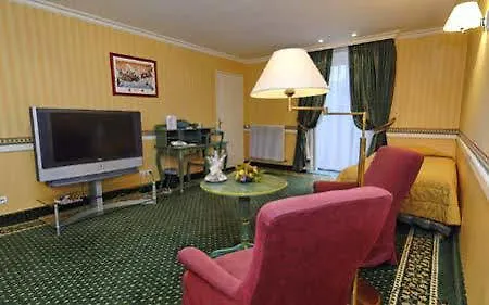 Hotel Le Grand & 4*