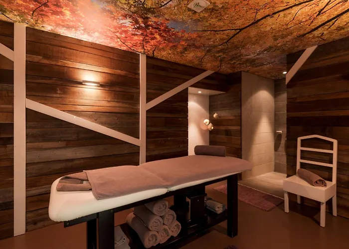 Le Grand Hotel&spa Hotel 4*